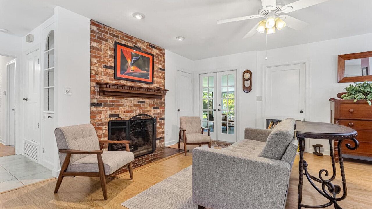 Photo of Livingroom in Sugarfoot