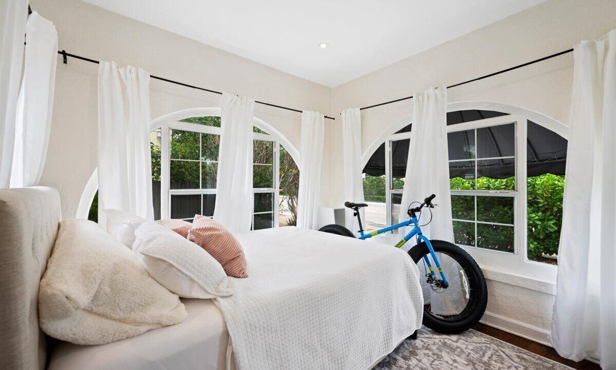 Photo of Bedroom in Palm Beach