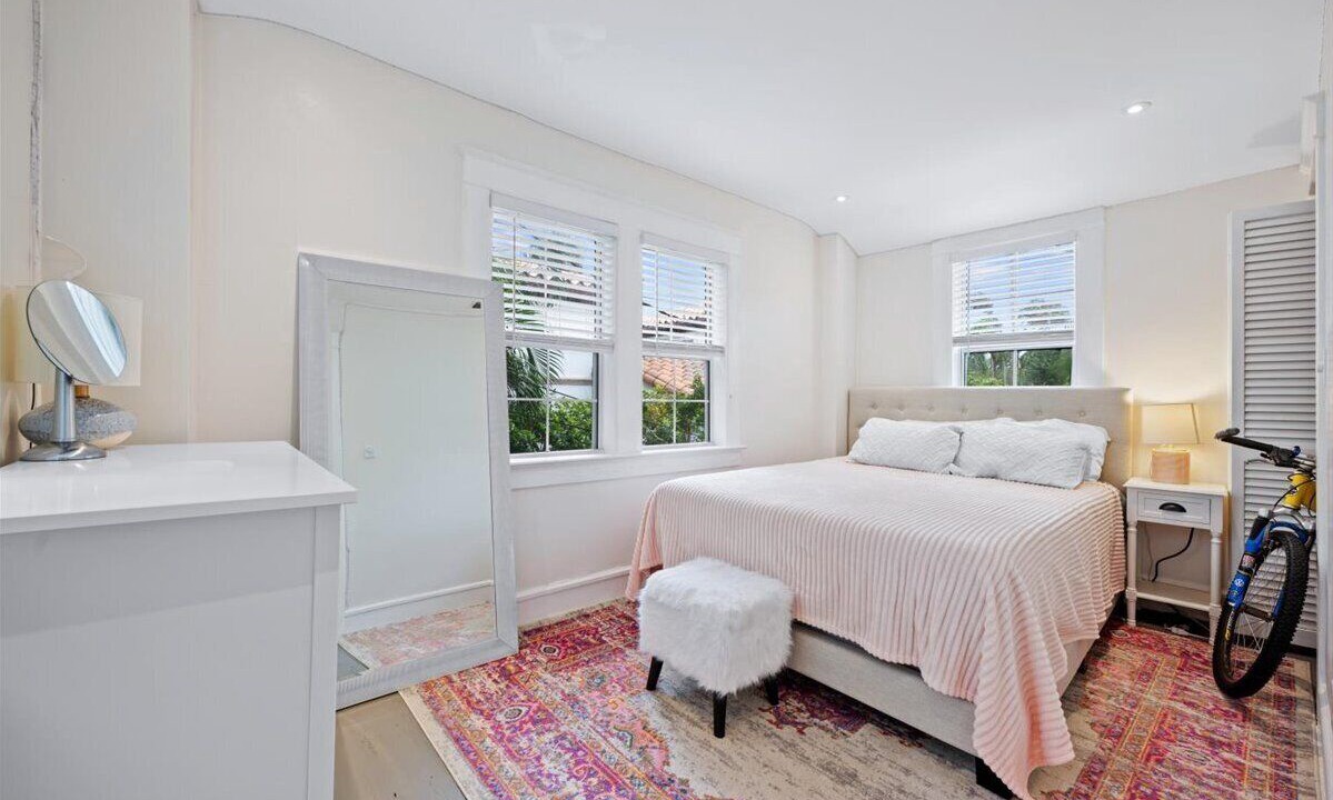 Photo of Bedroom in Palm Beach