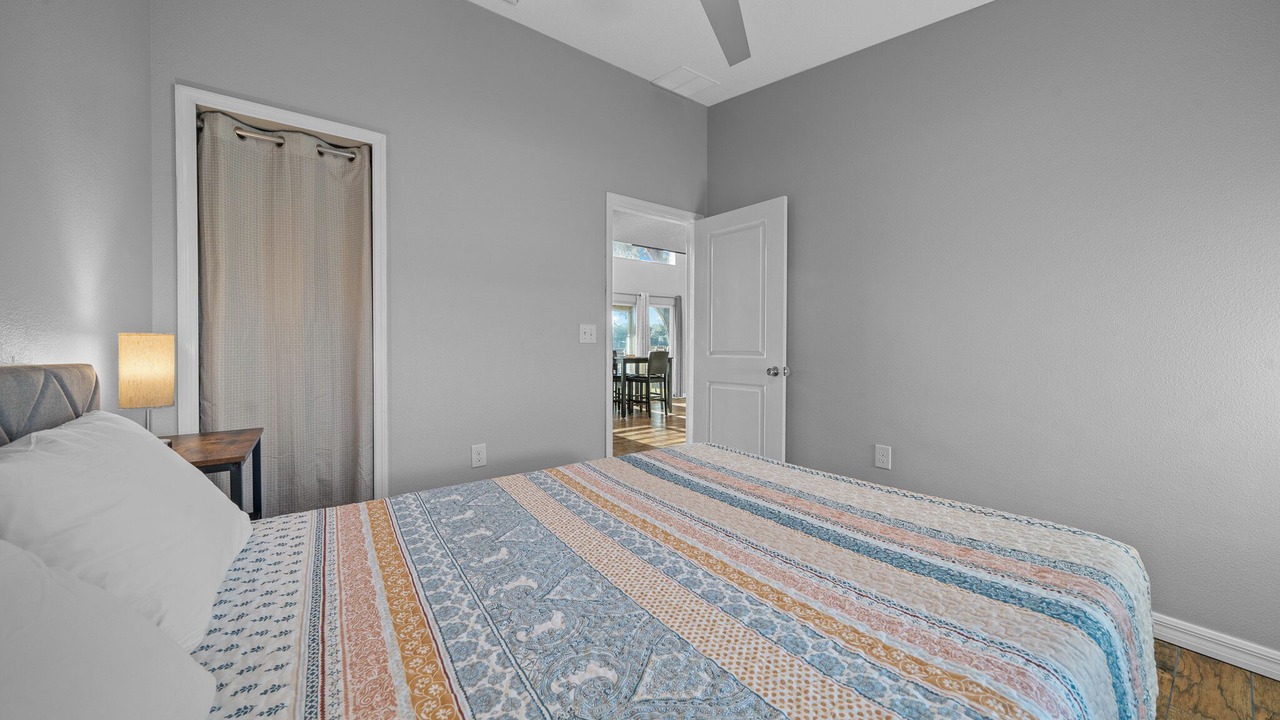 Photo of Bedroom in Silver Springs