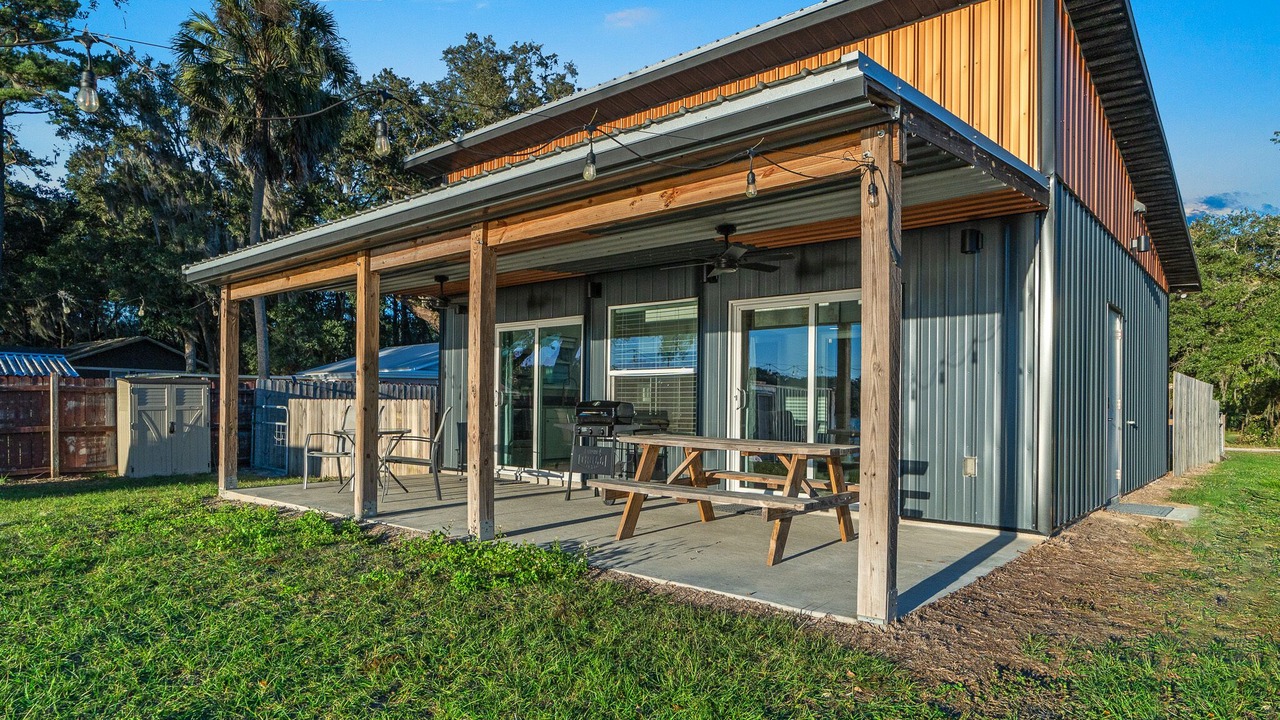 Photo of Outdoor in Silver Springs
