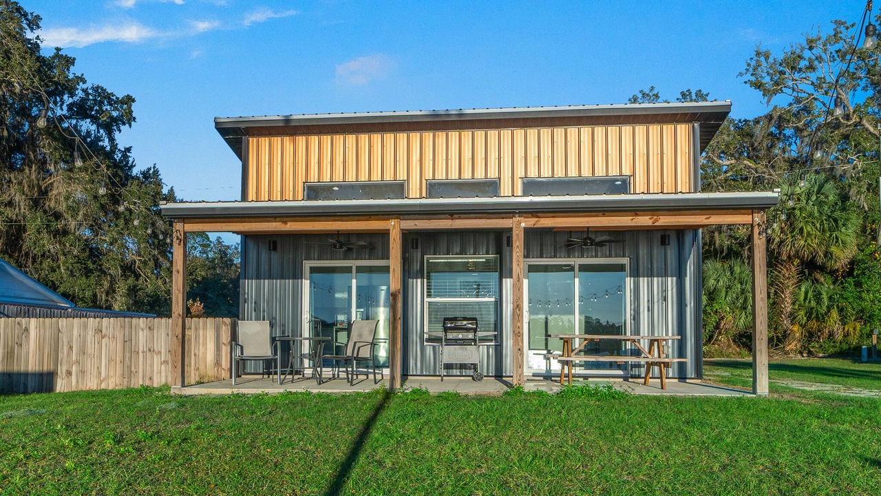 Photo of Outdoor in Silver Springs