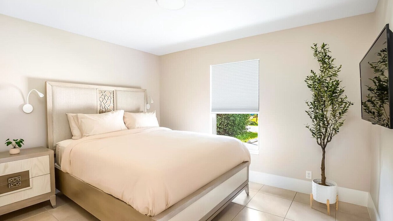 Photo of Bedroom in East Naples