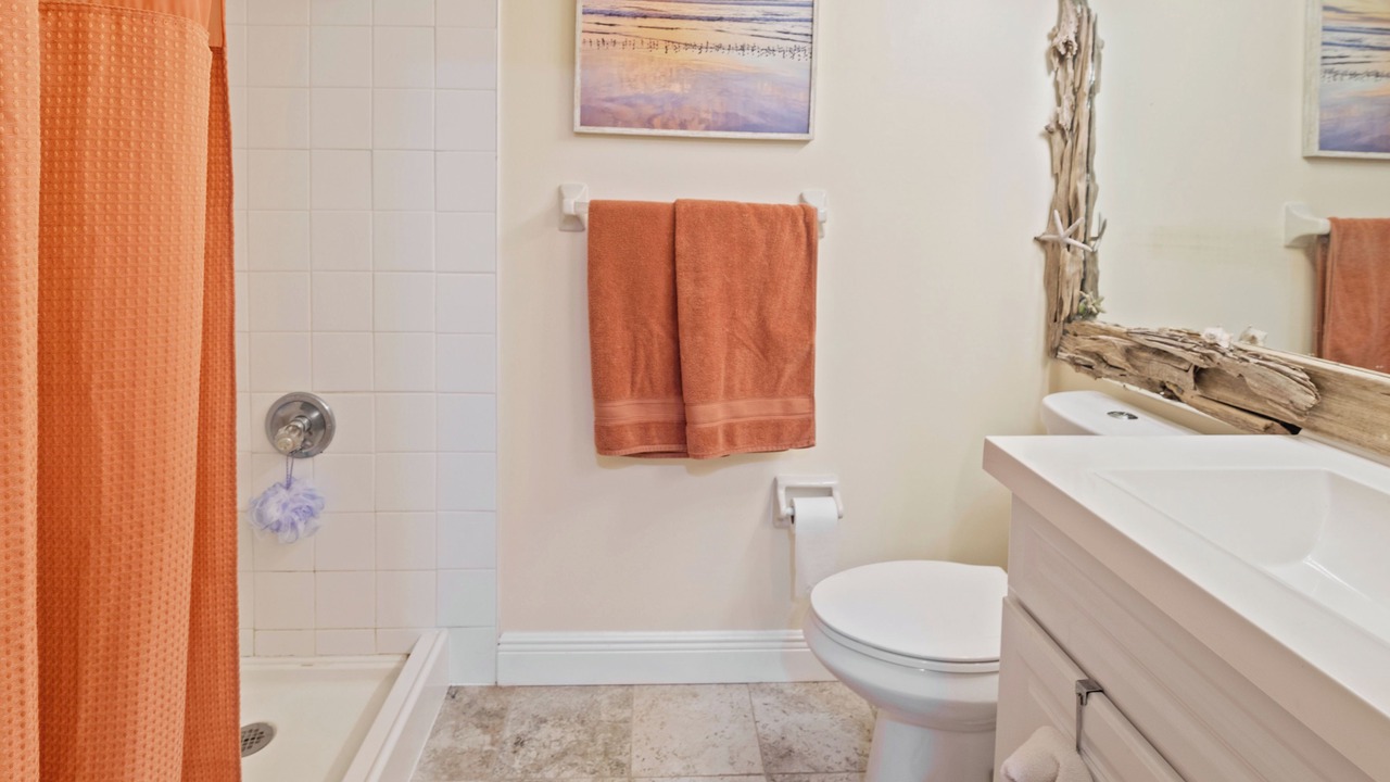 Photo of Bathroom in New Smyrna Beach