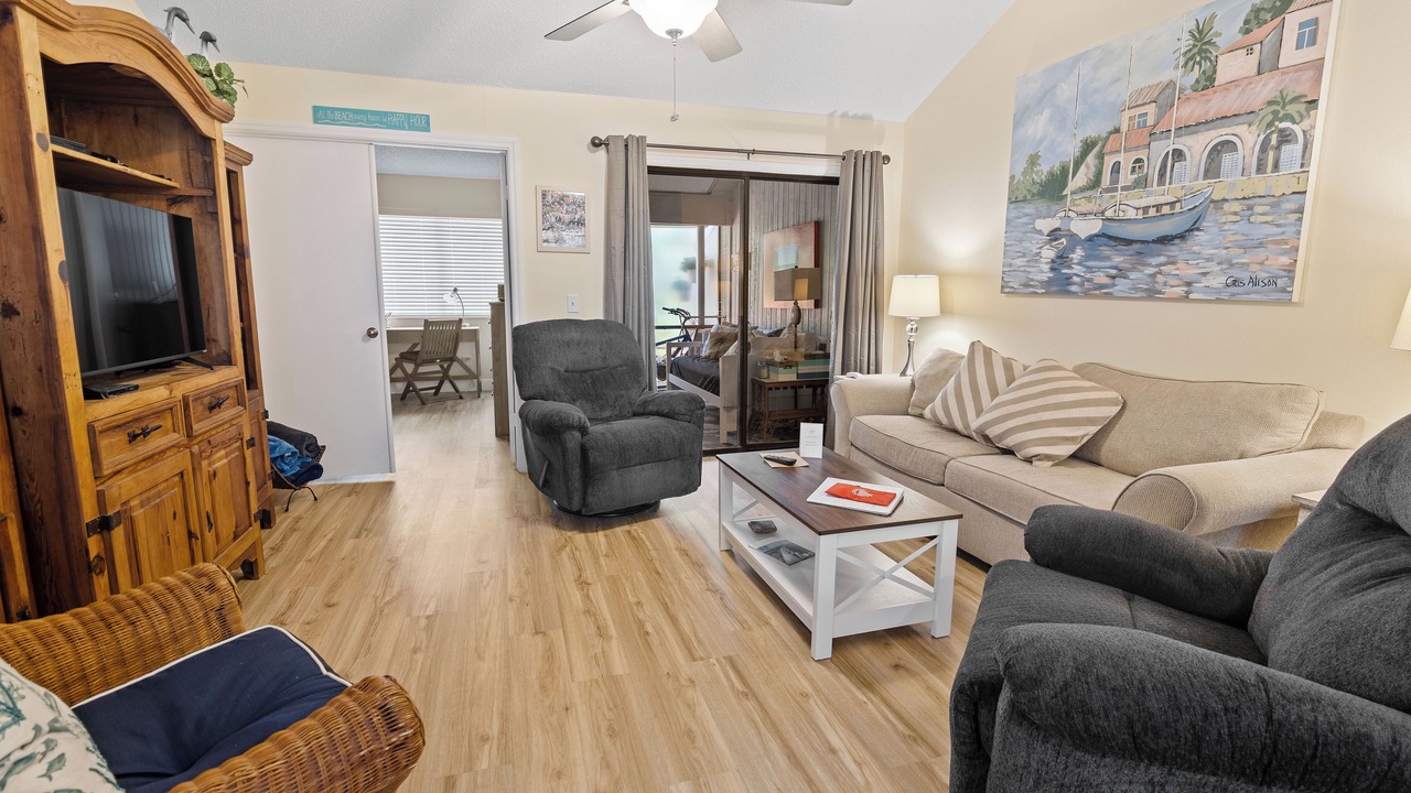 Photo of Livingroom in New Smyrna Beach