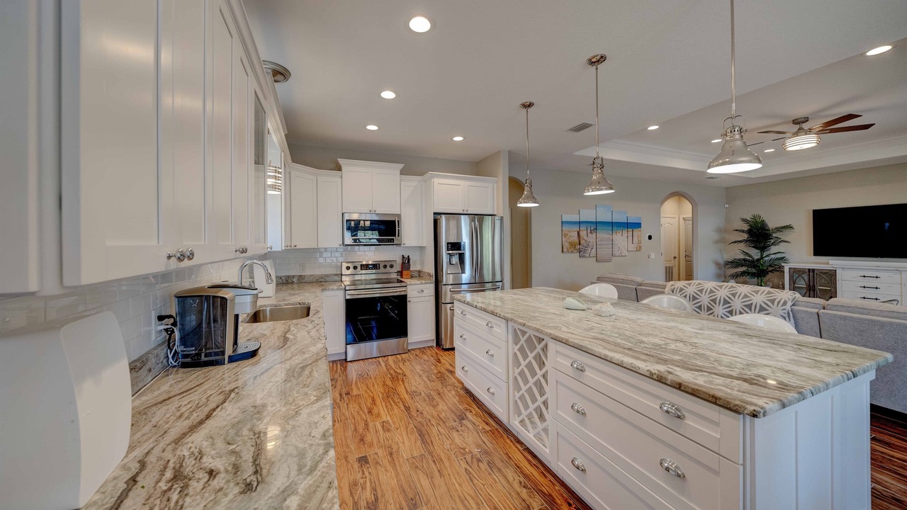Photo of Kitchen in Bahama Beach
