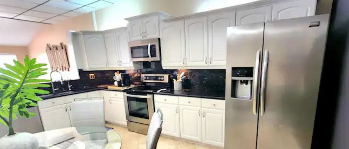 Photo of Kitchen in Bearss Plaza