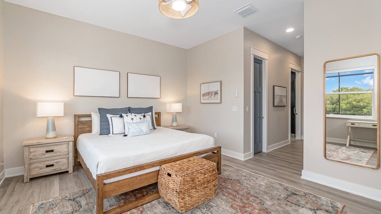 Photo of Bedroom in Cocoa Isles