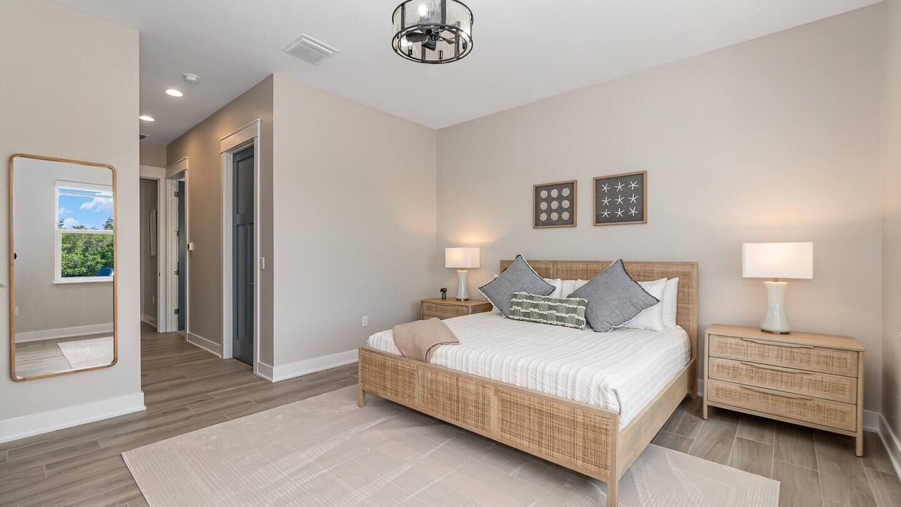 Photo of Bedroom in Cocoa Isles