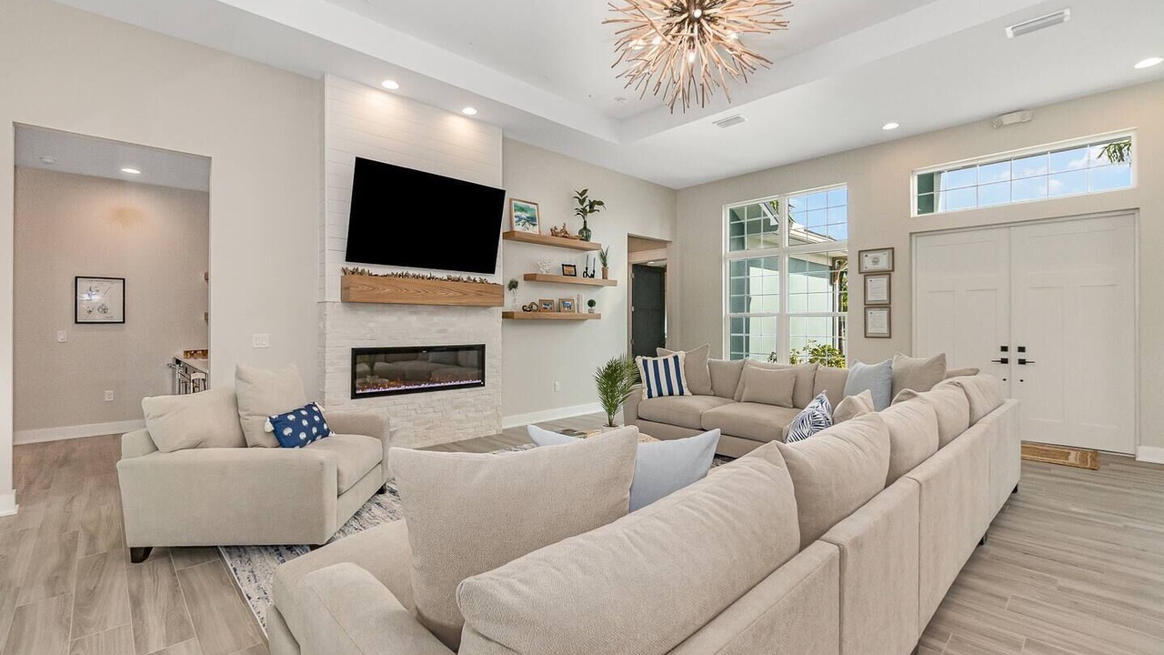 Photo of Livingroom in Cocoa Isles
