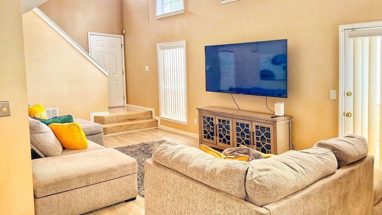 Photo of Livingroom in Clarkdale
