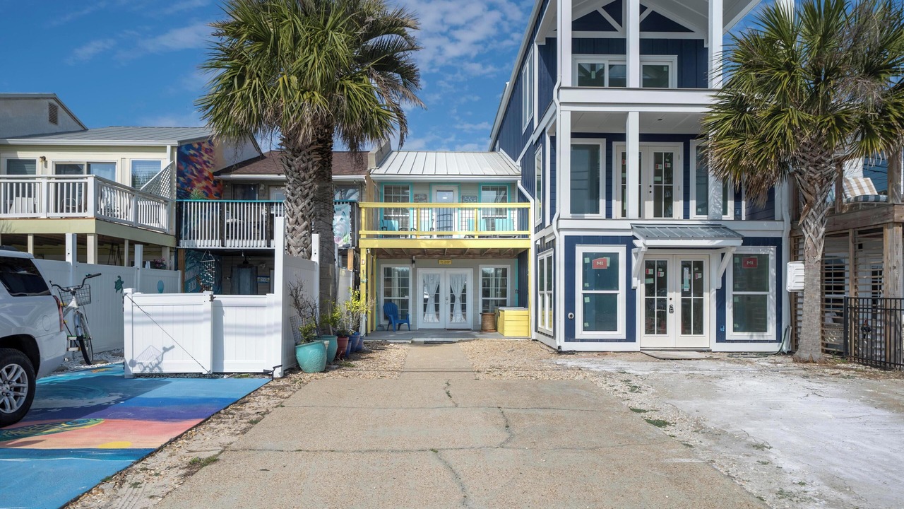 Photo of Outdoor in Fort Bay