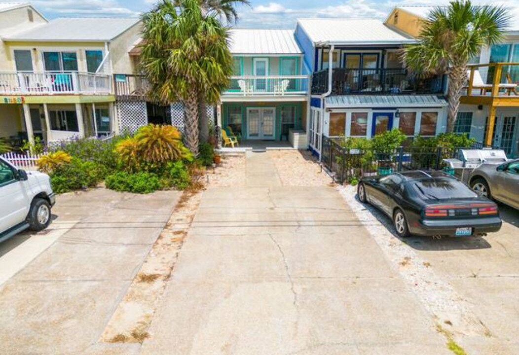 Photo of Outdoor in Fort Bay