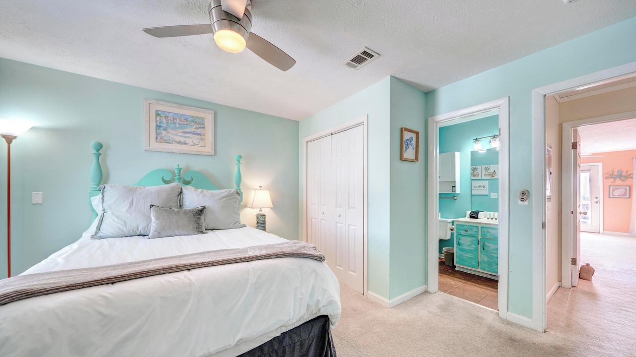 Photo of Bedroom in Fort Bay