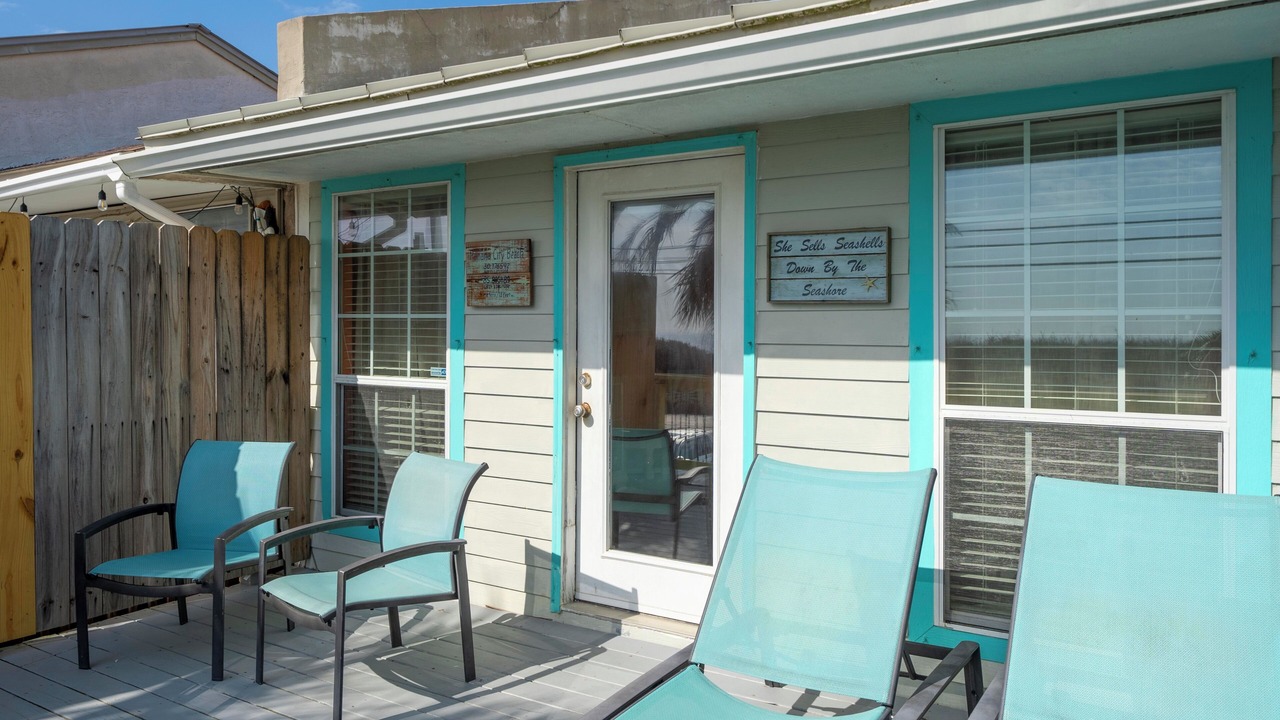 Photo of Patio Balcony in Fort Bay
