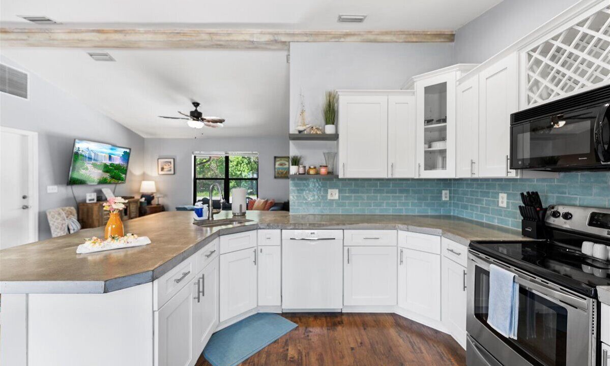 Photo of Kitchen in Butler Beach