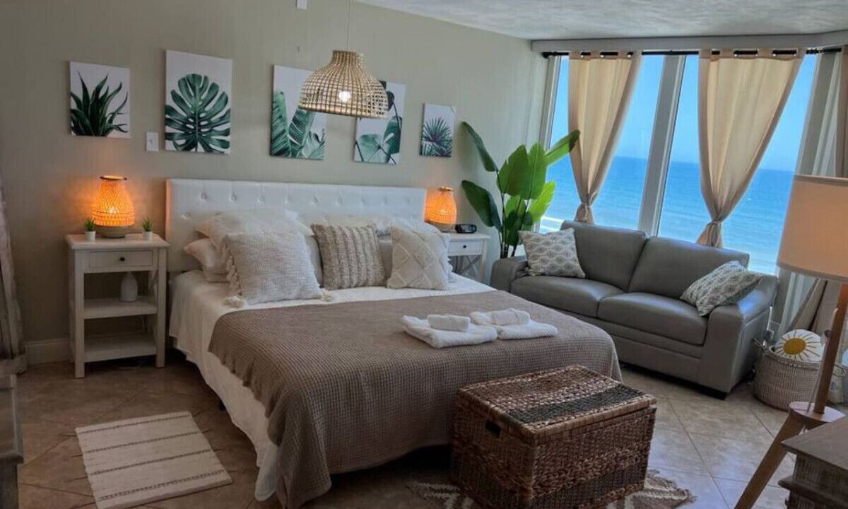 Photo of Bedroom in Daytona Beach Shores