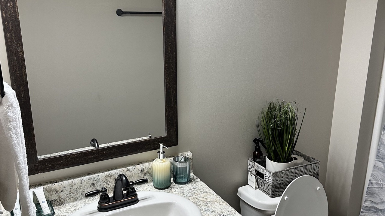Photo of Bathroom in Adel