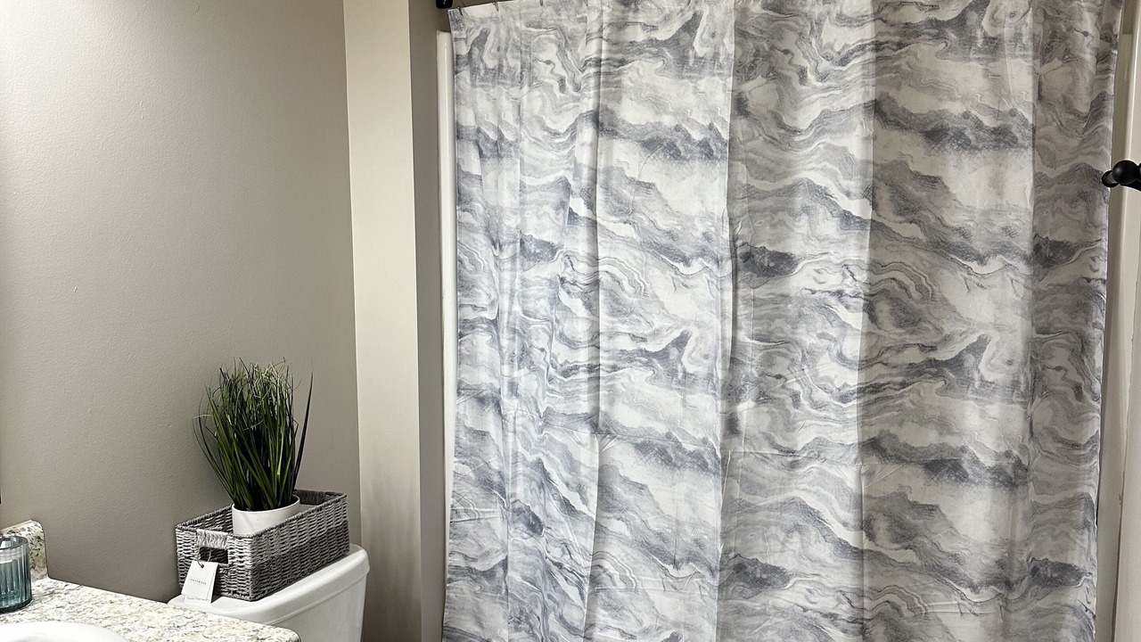 Photo of Bathroom in Adel
