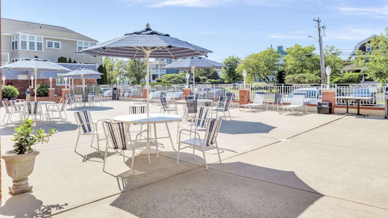 Photo of Outdoor in Admiral Estates