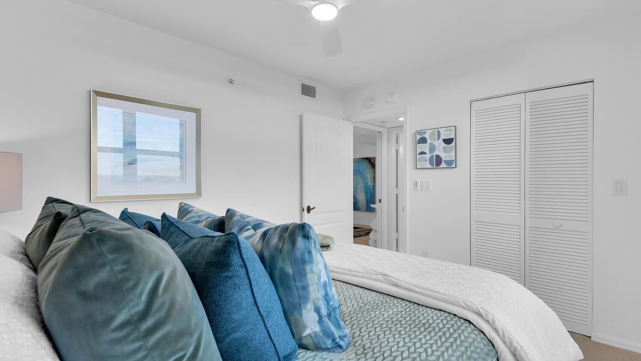Photo of Bedroom in Pelican Bay