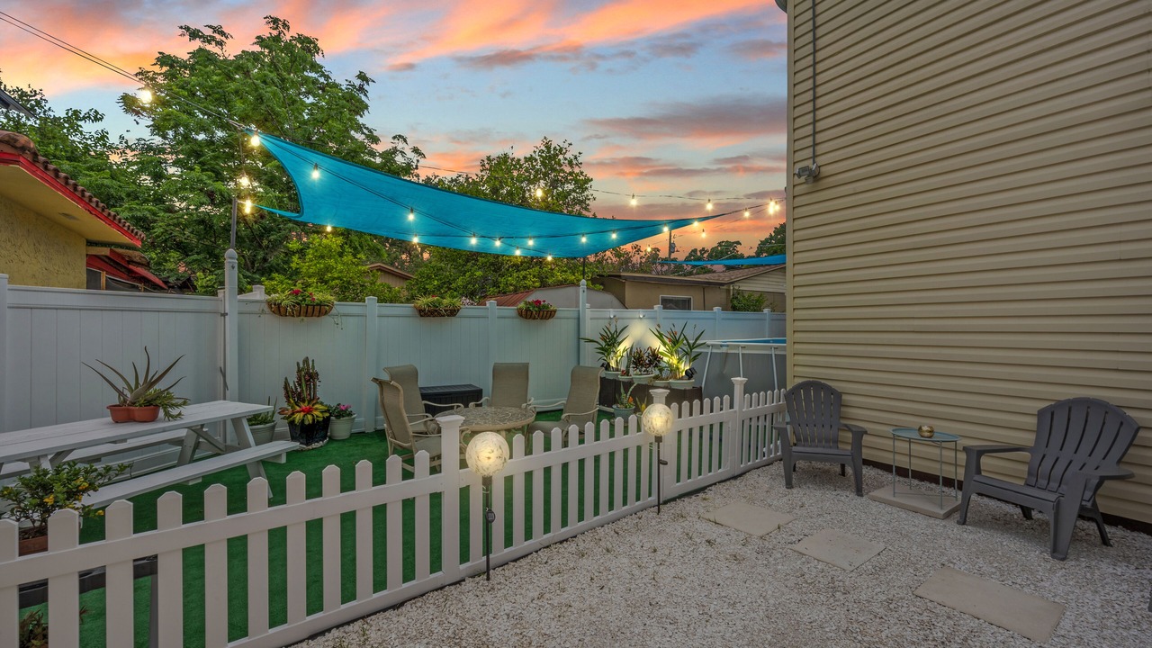 Photo of Outdoor in Egypt Lake-Leto