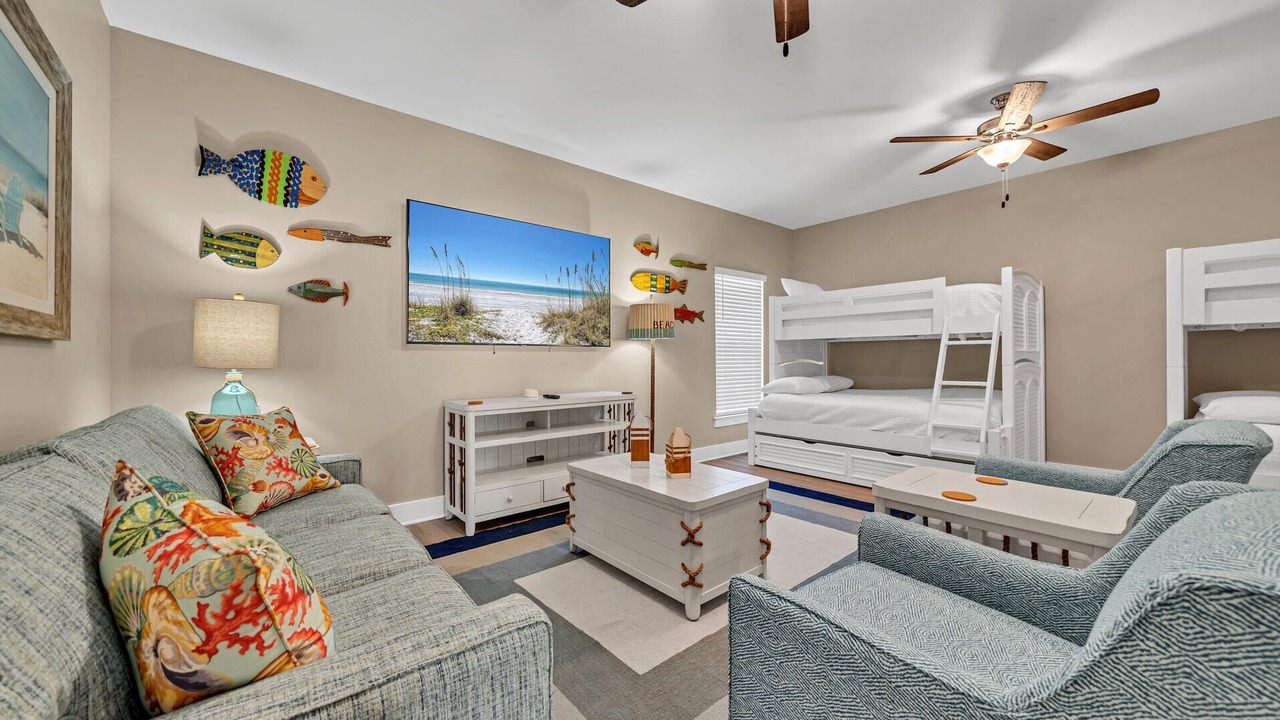 Photo of Bedroom in Laguna Beach Estates
