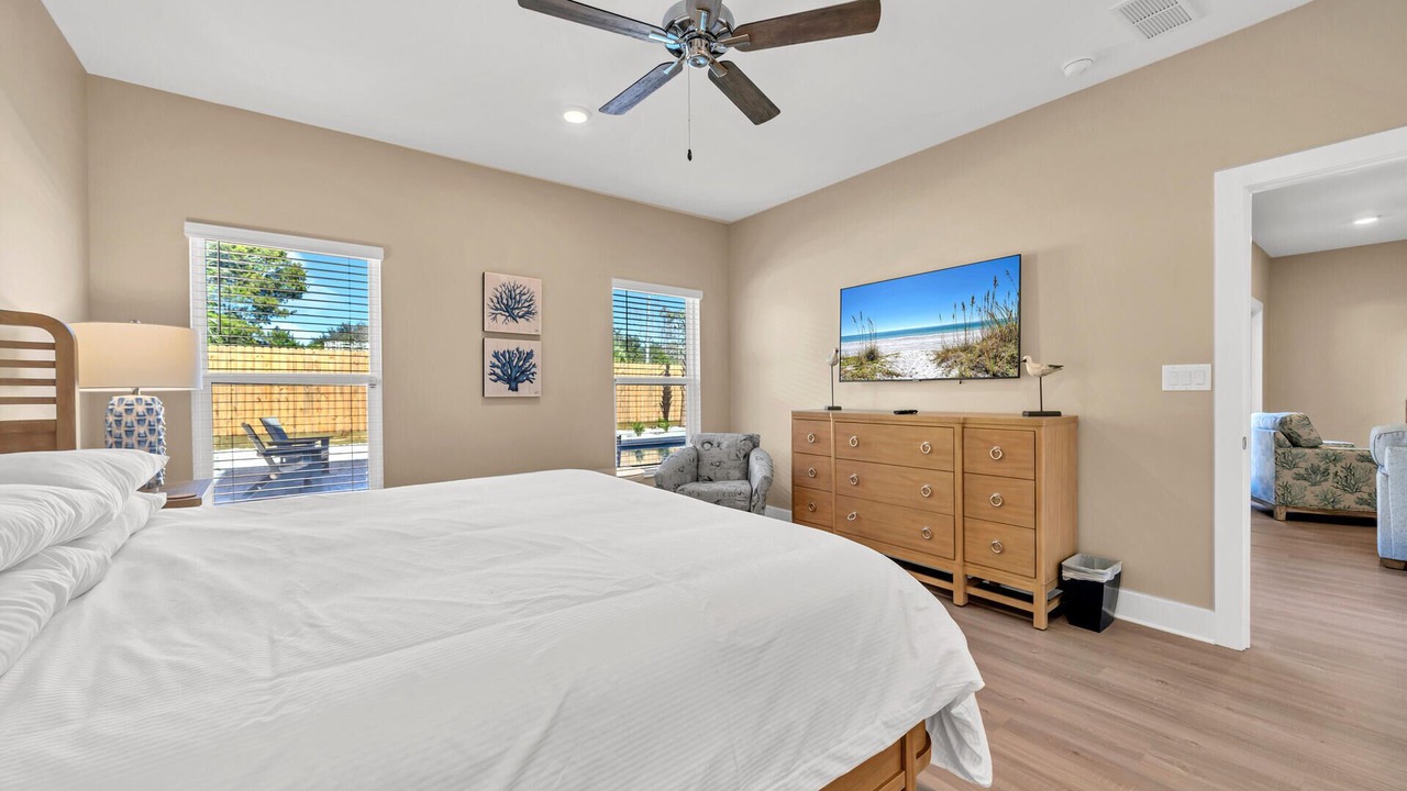 Photo of Bedroom in Laguna Beach Estates