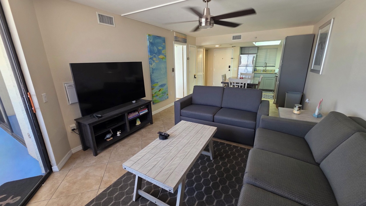 Photo of Livingroom in Hudson