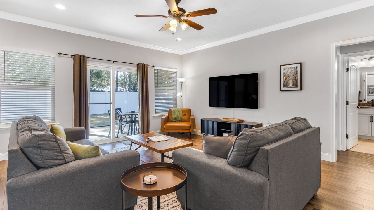 Photo of Livingroom in Hazel Heights