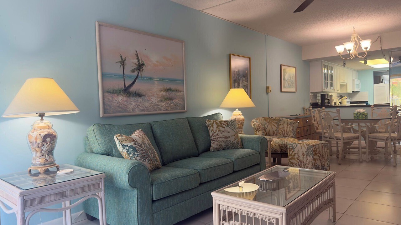 Photo of Livingroom in Key Colony Beach