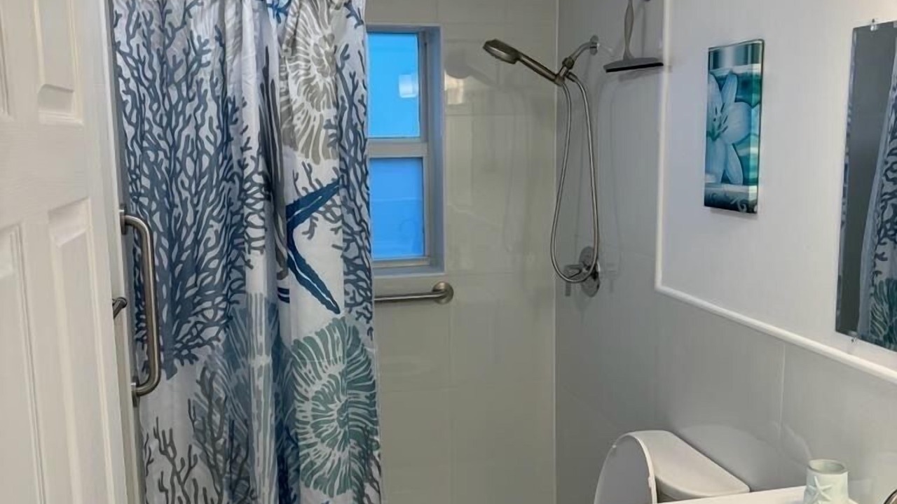 Photo of Bathroom in Boynton Beach