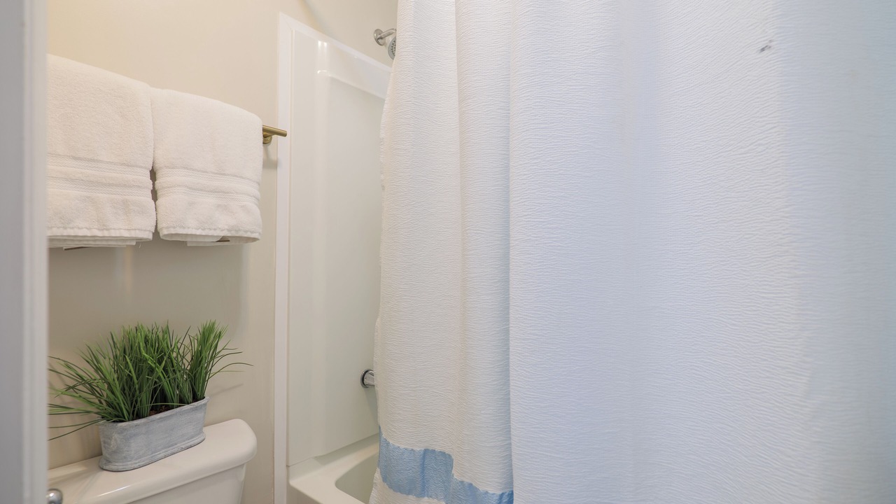 Photo of Bathroom in Valdosta