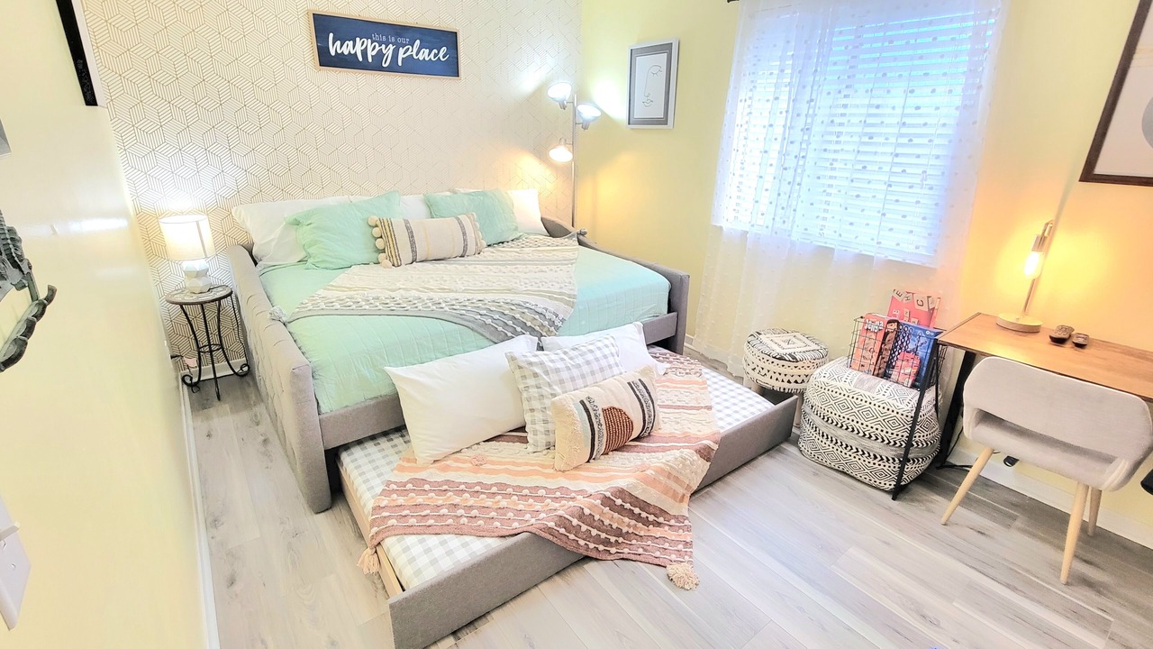 Photo of Bedroom in Bahama Beach