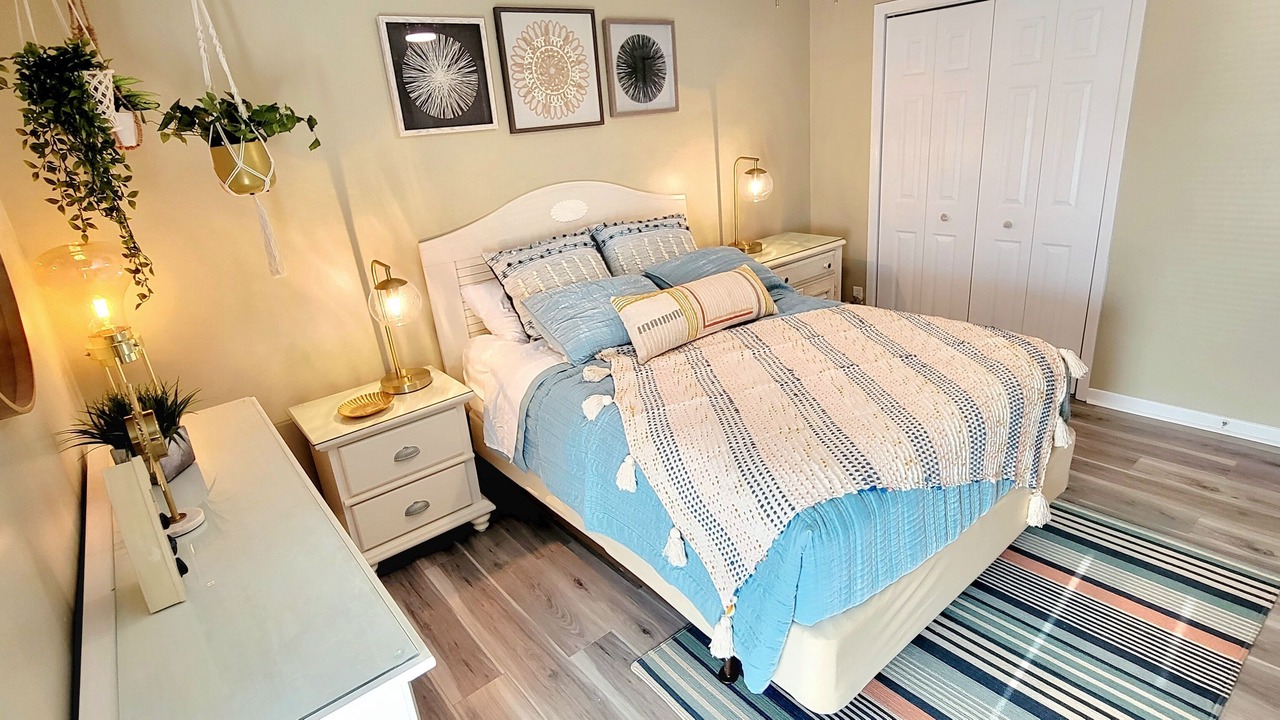 Photo of Bedroom in Bahama Beach