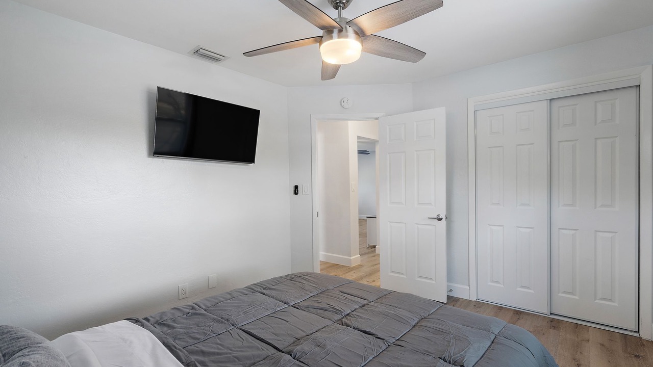 Photo of Bedroom in Madeira Beach