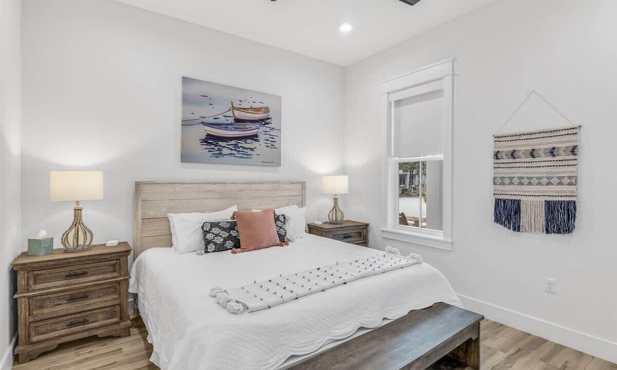 Photo of Bedroom in Lakeside at Blue Mountain Beach