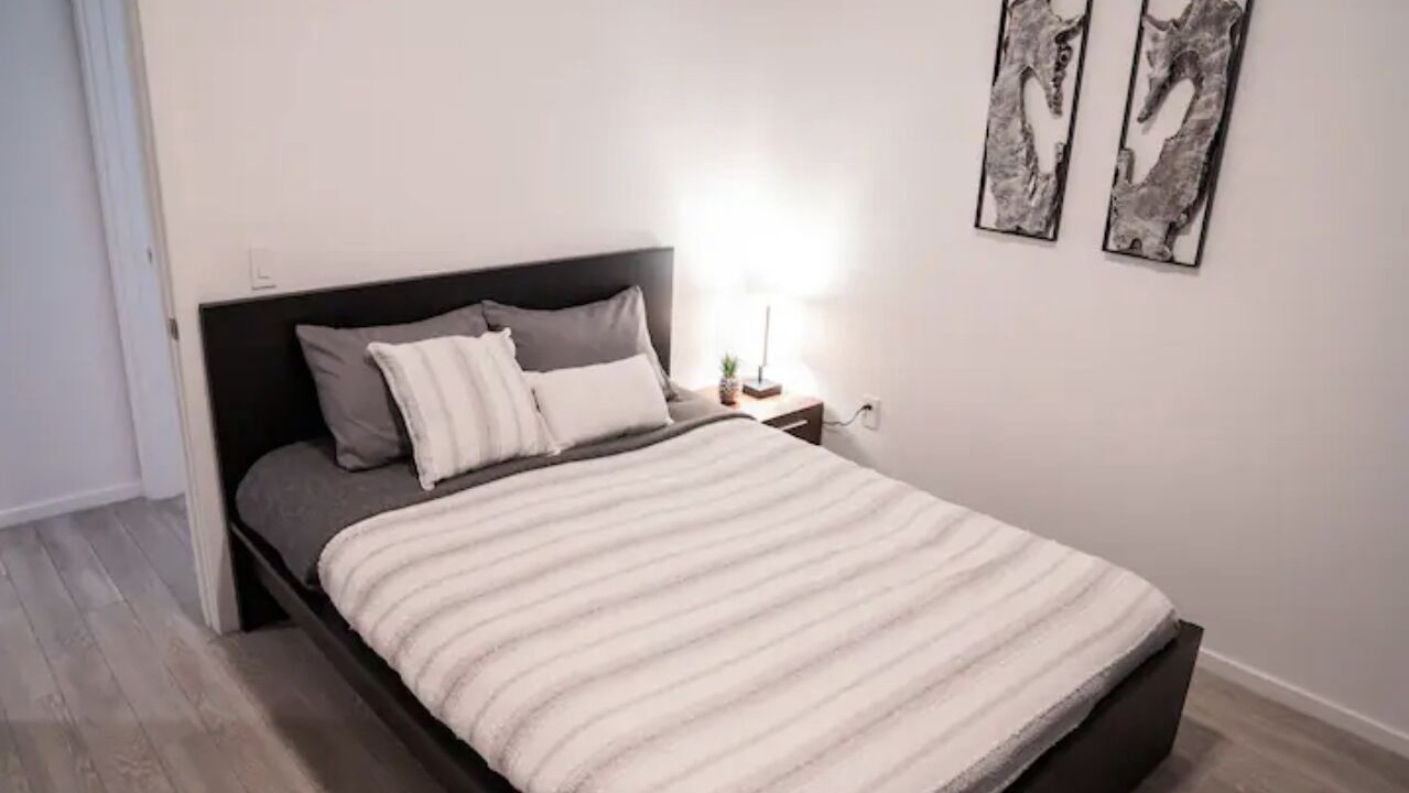 Photo of Bedroom in Overtown