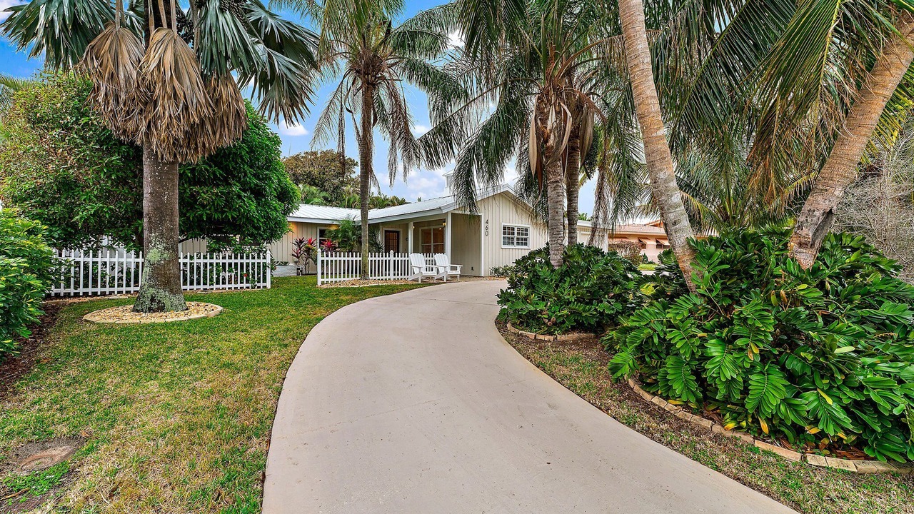 Photo of Outdoor in Juno Beach