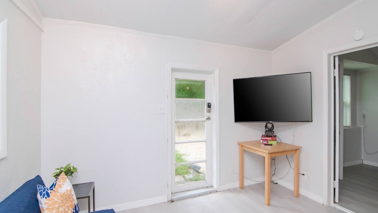 Photo of Livingroom in Clearwater