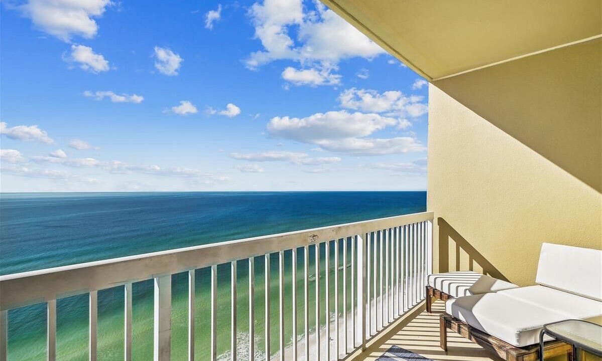 Photo of Patio Balcony in Lower Grand Lagoon