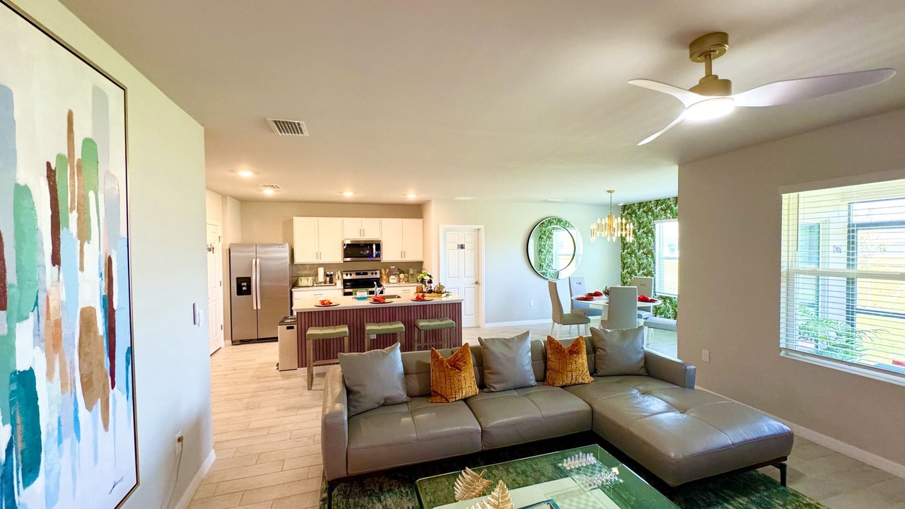 Photo of Livingroom in Mariner