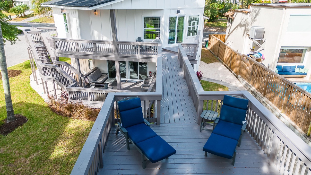 Photo of Patio Balcony in Bearss Plaza