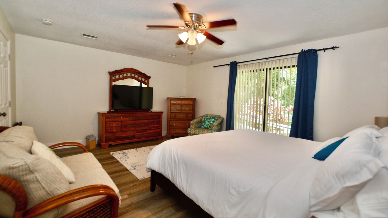 Photo of Bedroom in Homosassa