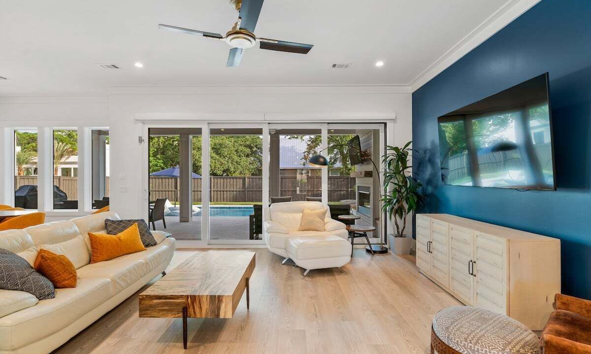 Photo of Livingroom in Gulfview Heights