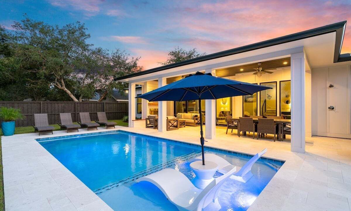 Photo of Outdoor in Gulfview Heights