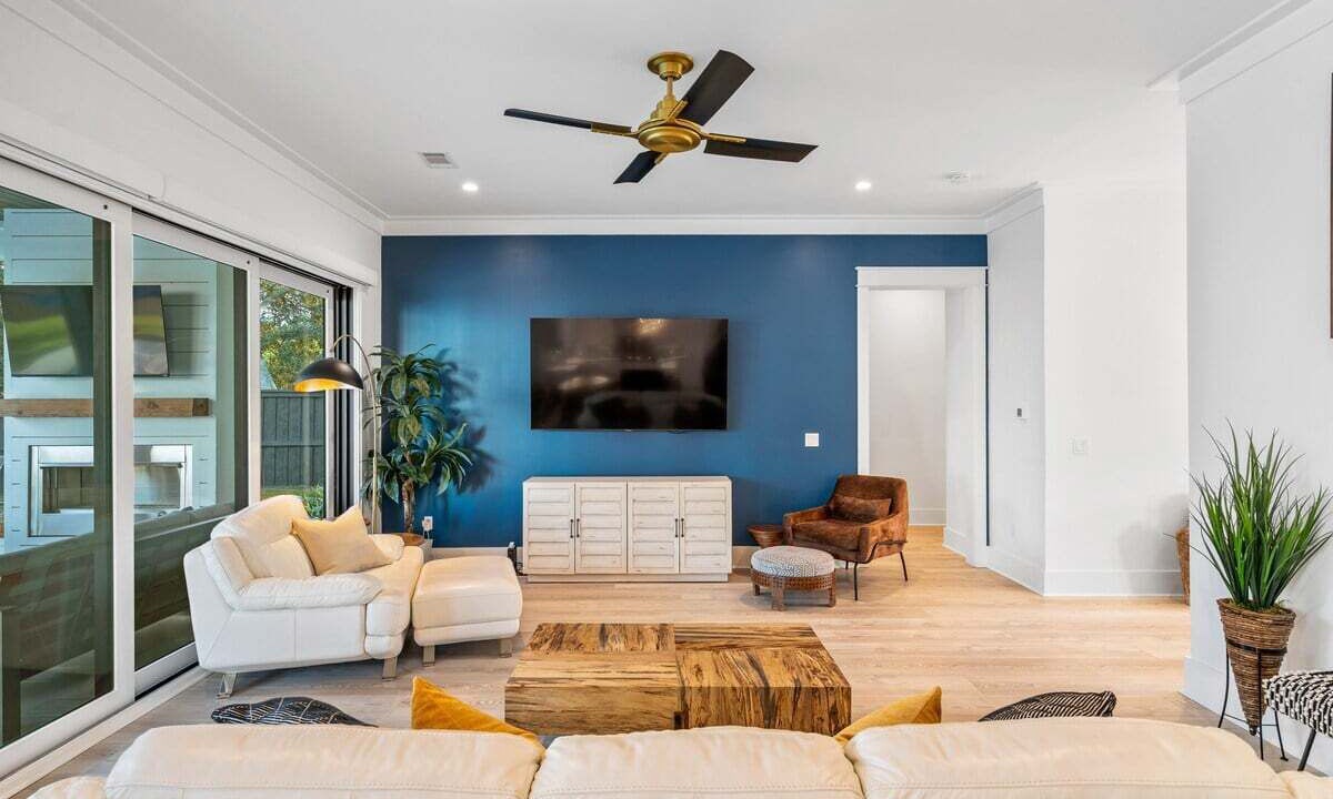 Photo of Livingroom in Gulfview Heights