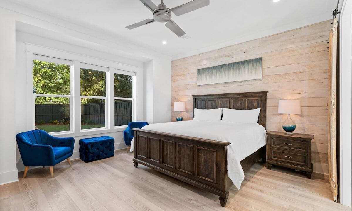 Photo of Bedroom in Gulfview Heights