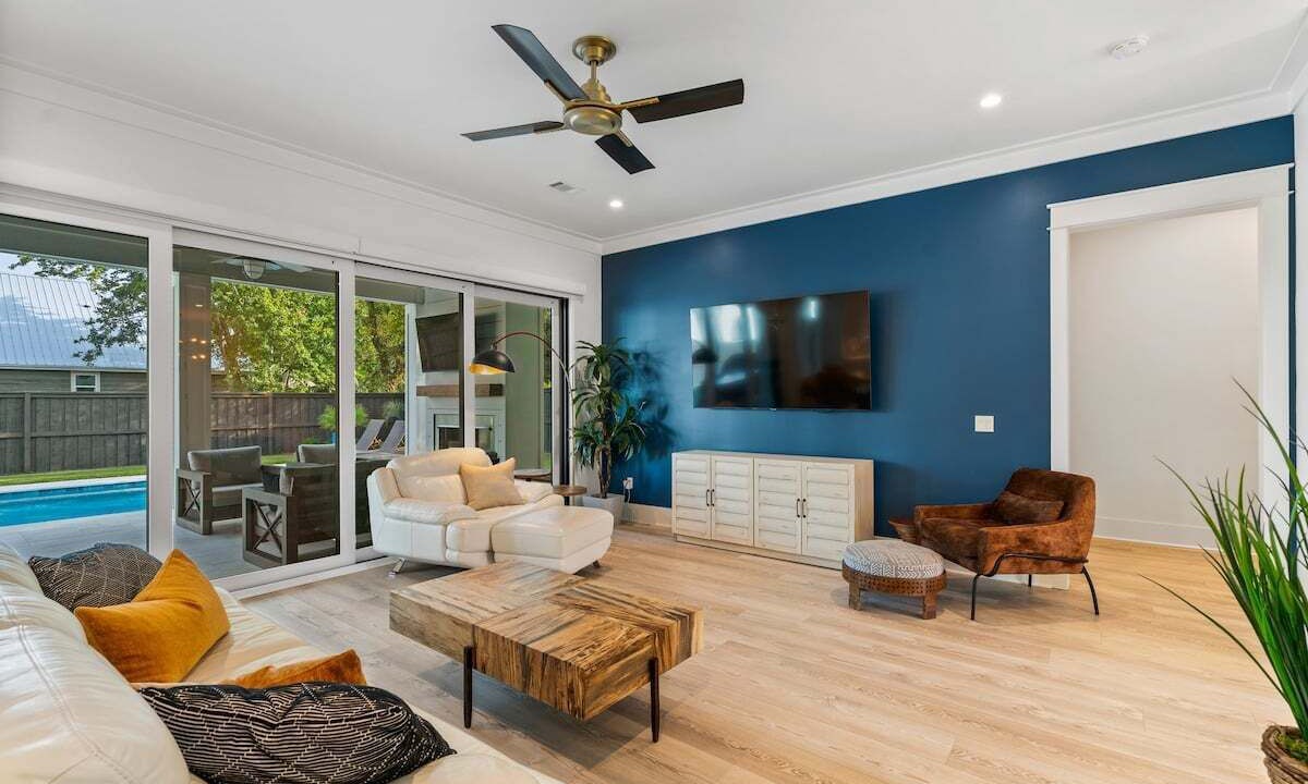 Photo of Livingroom in Gulfview Heights