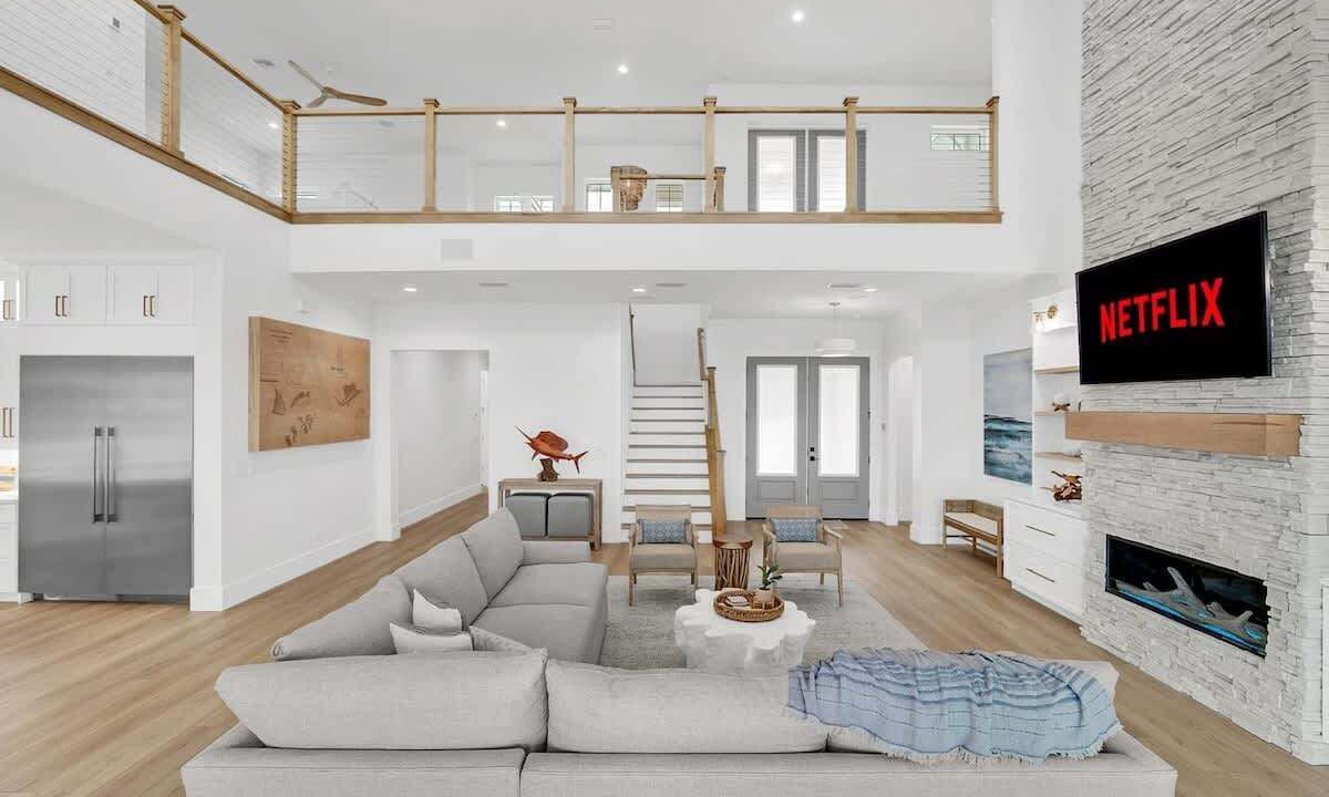 Photo of Livingroom in Totem Park